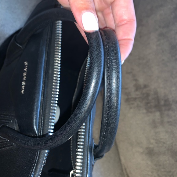 Givenchy Antigona bag- WILLING TO TRADE - Picture 3 of 6